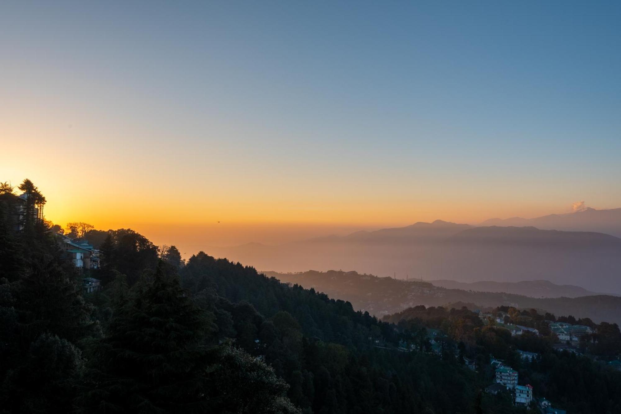 The Seasons Dalhousie - Best Valley View & Mountain View Hotel In Dalhousie Buitenkant foto