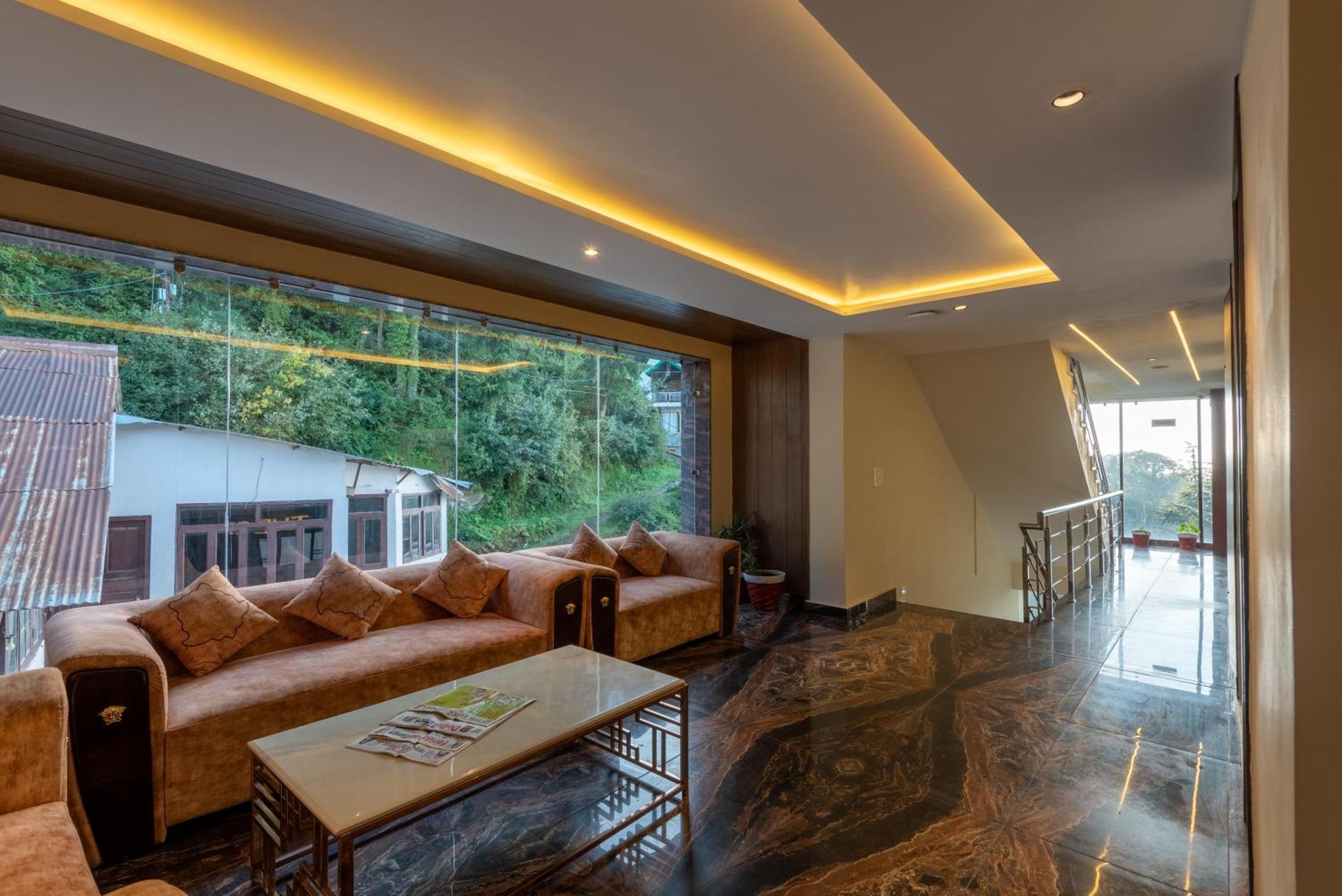 The Seasons Dalhousie - Best Valley View & Mountain View Hotel In Dalhousie Buitenkant foto